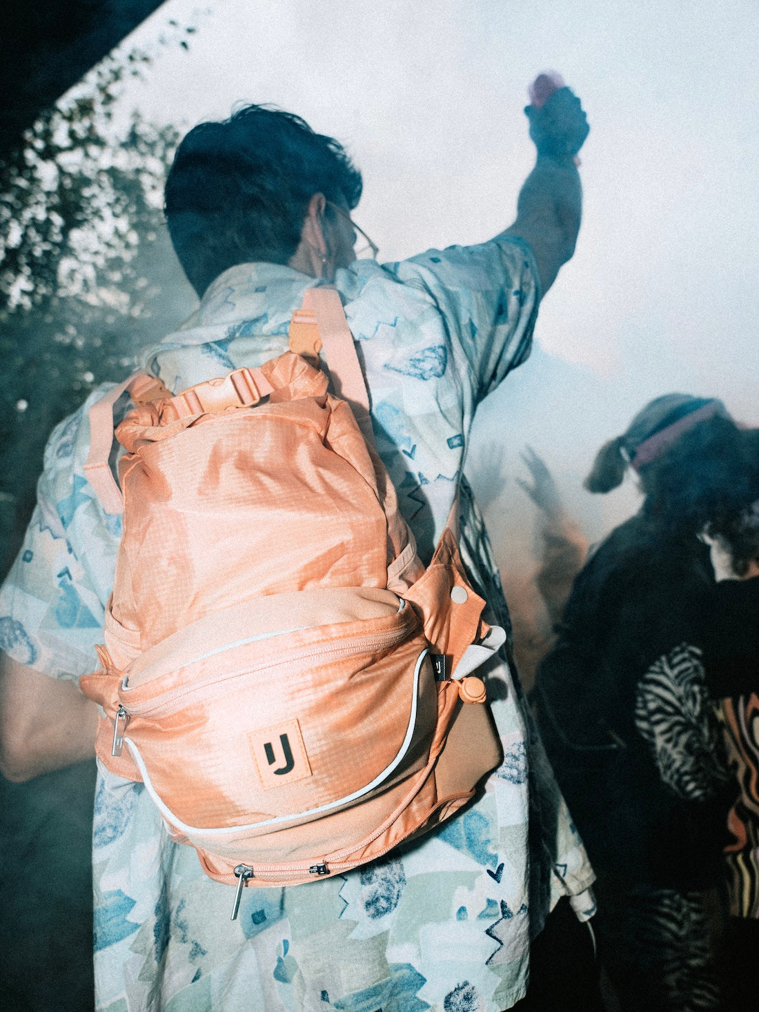 Bauchtasche & Rucksack in Einem. Perfekt für Festival.