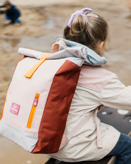 Rucksäcke und Taschen für Kinder ab 1 Jahr.