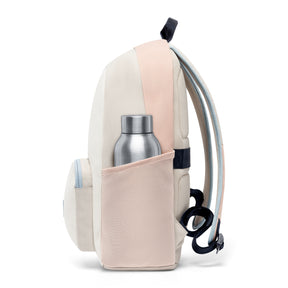 Rucksack 'Mo' in Beige mit seitlicher Netztasche und Metallflasche
