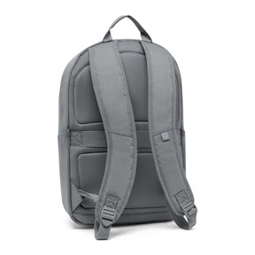 Rucksack 'Mo' von Johnny Urban in Grau mit gepolsterten Rücken- und Schultergurten