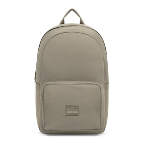 Johnny Urban Rucksack 'Mo' in desertgrau mit Fronttasche und Tragegriff