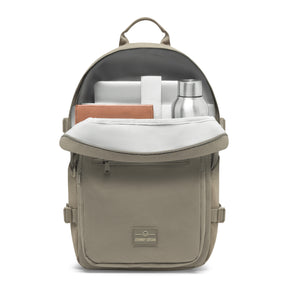Johnny Urban Rucksack 'Lian' in desert-grau mit Laptop, Trinkflasche und Notizbuch