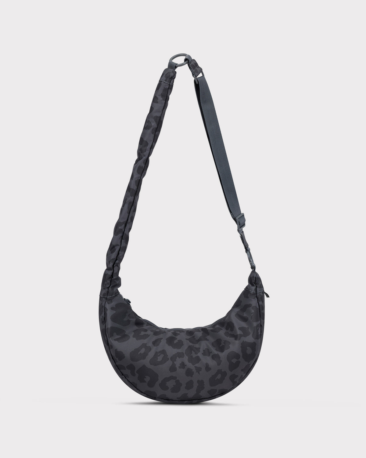 Half Moon Bag "Lou Medium"
