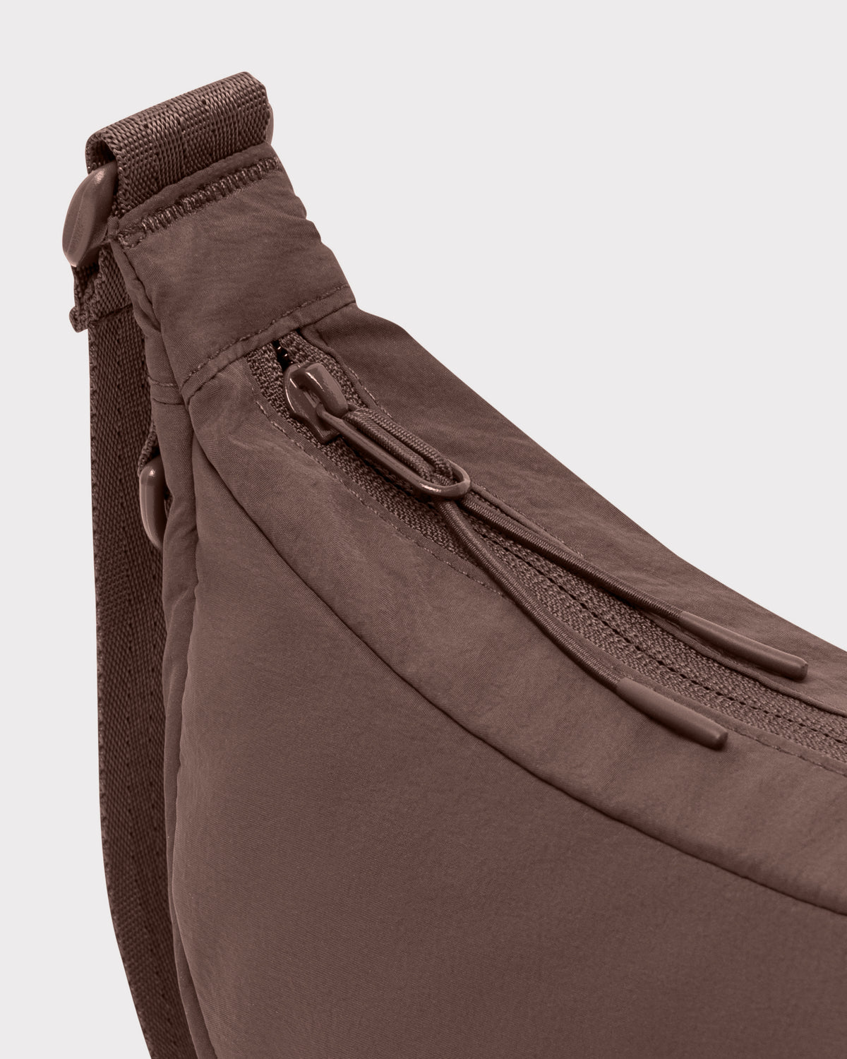 Half Moon Bag "Kaia Small"