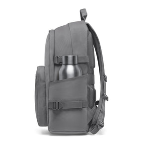 Rucksack Lian in dunkelgrauer Farbe mit seitlichen Taschen und verstellbaren Schulterriemen