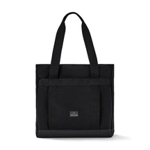 Schwarze Johnny Urban Shopper-Tasche 'Kim' aus robustem Material mit langen Tragegriffen